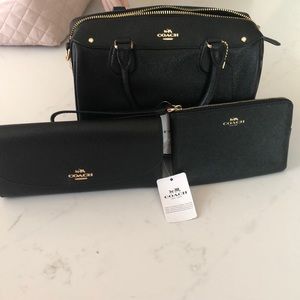 Coach 3 piece purse set!